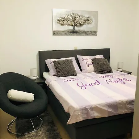 L&l&l Apartment *